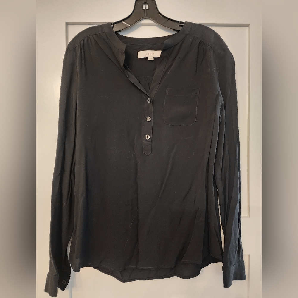 LOFT Elegant Black Half Button-Up Pullover Blouse, Sz S VERY SOFT. NWOT